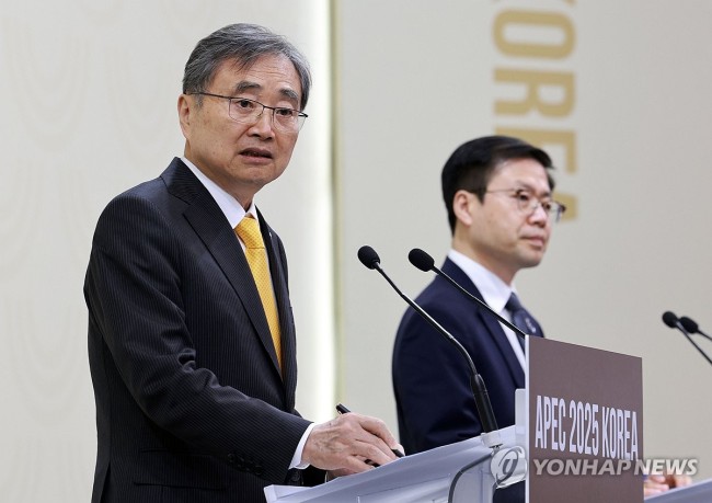 点击查看大图 韩外长:将就建造核潜艇事宜与美国开展工作磋商