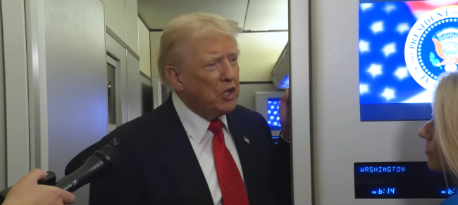 被问是否计划把被冻结的俄资产作为谈判工具,特朗普回应