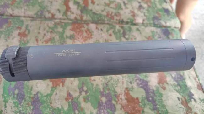 新曝光!中国步枪全部安装消音器,普通士兵要消音器有什么用?