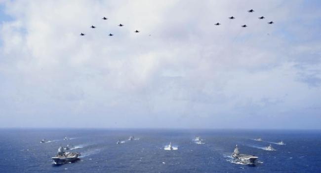 四川舰与真正的航母仍有区别！