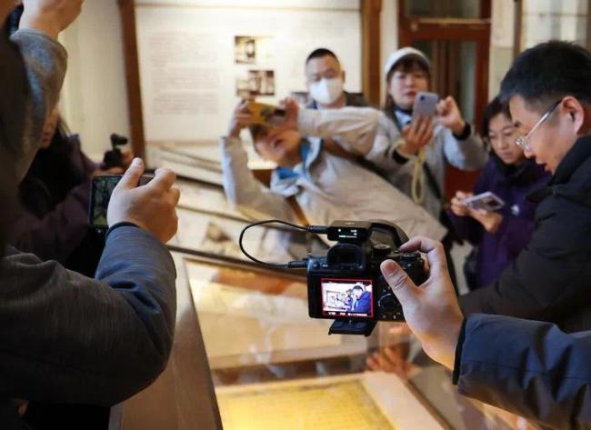 “明谕琉球国王敕”展出：琉球曾是中国藩属！