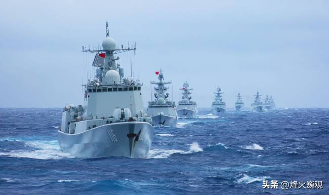 马科斯麻烦大了，12万人冲进首都，总统府被包围，中方增兵黄岩岛