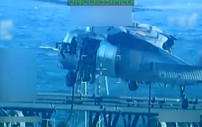 特朗普要封锁委内瑞拉，有人操心台湾：美国没底气了