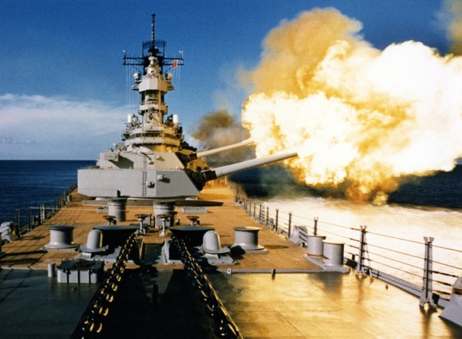 美智库：“特朗普”级战列舰“永远不会启航”