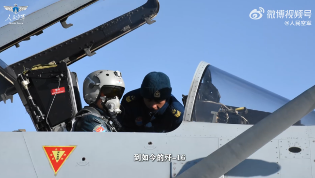 歼-16挂载4枚反舰导弹战备值