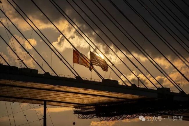 特朗普又翻脸了,中国再躺枪