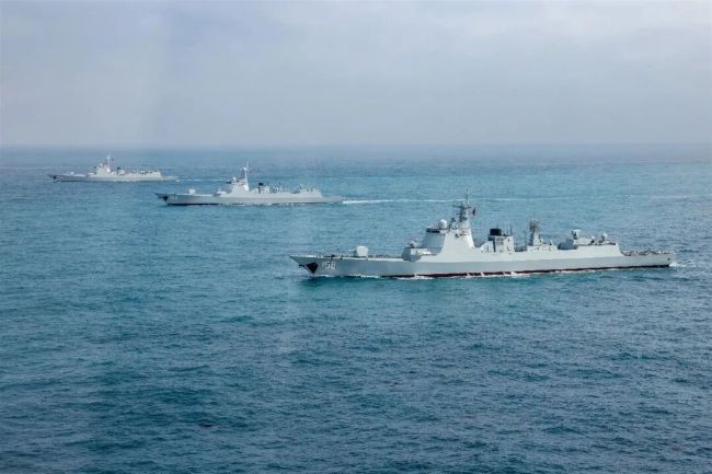 填满15X号段！日喀则舰官宣，052C、052D和055首次东海同框