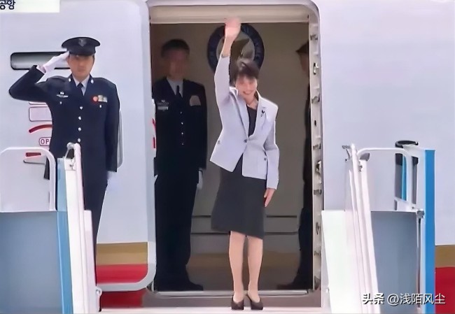 高市早苗访问韩国有何目的？