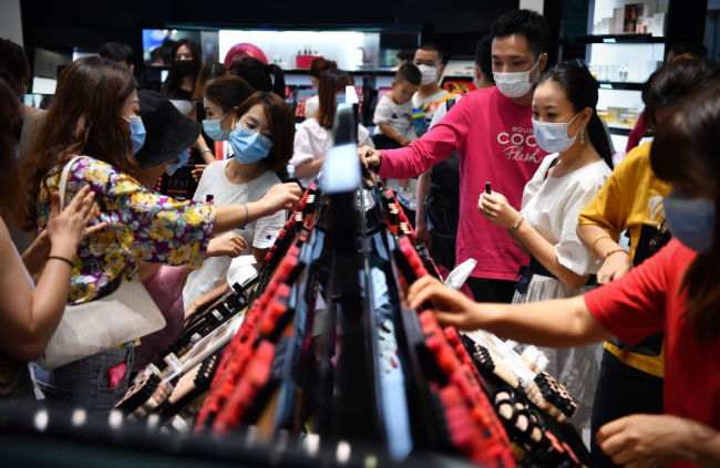 《华尔街日报》文章说中国经济继续全面复苏