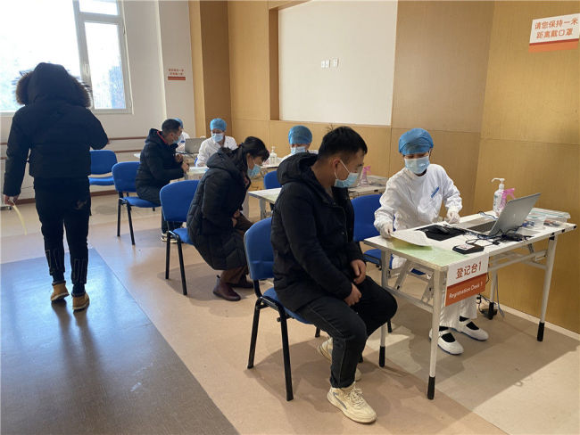 中国有序开展新冠疫苗接种
