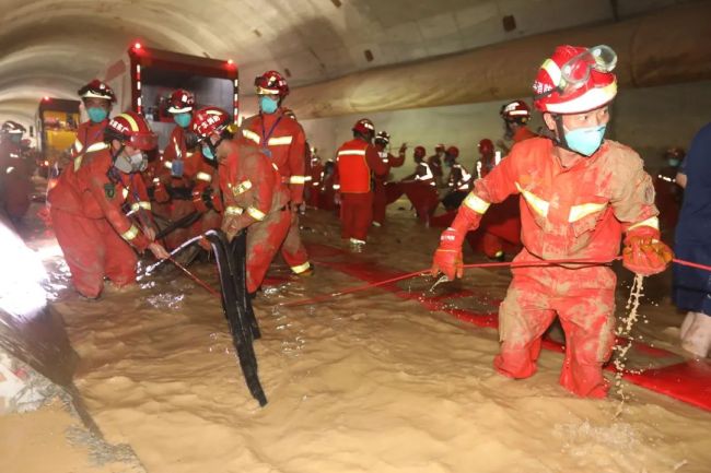 珠海隧道透水事故最新进展：搜到3名被困者均遇难