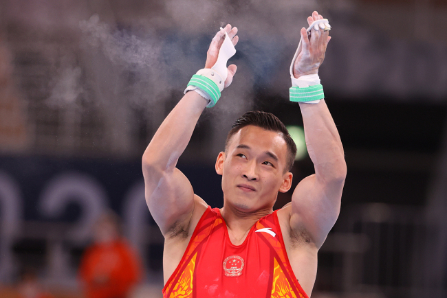中国体操队再添一枚奖牌！肖若腾男子自由体操摘铜