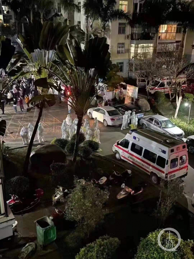 云南核酸阳性学生曾翻墙离校游玩