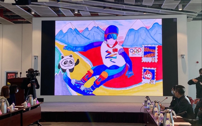 北京冬奥组委遴选7500幅青少年画作 送给冬奥会参赛运动员