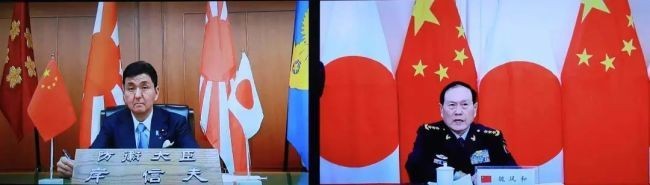 国务委员兼国防部长魏凤和同日本防卫大臣岸信夫视频通话