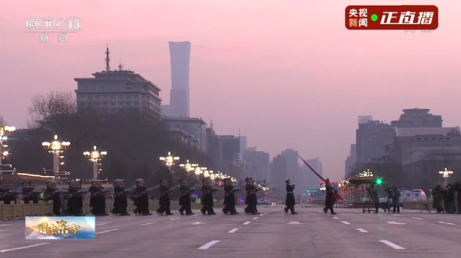 祝福祖国天安门广场新年升旗仪式超燃时刻