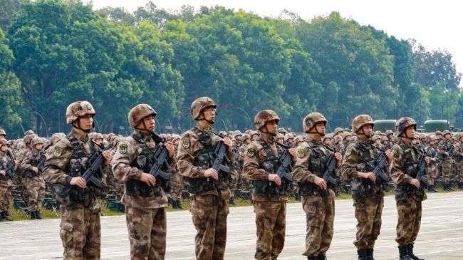 南部战区部队热血开训！