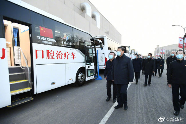 习近平在北京考察冬奥会、冬残奥会筹办备赛工作