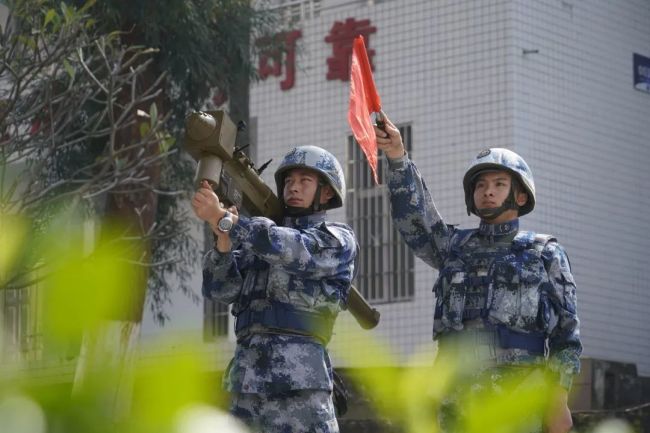 南部战区部队热血开训！