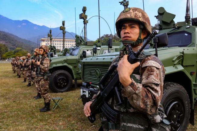 南部战区部队热血开训！