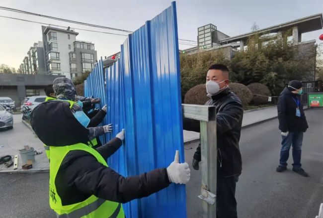 全员紧急排查！直击北京新增病例小区核酸检测现场