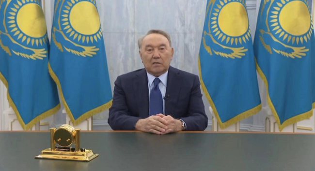 哈萨克斯坦首任总统：必须查明本次骚乱活动组织者