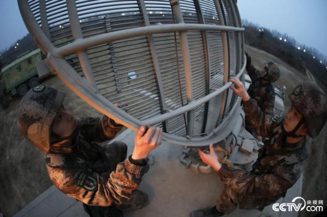 青春战位·无形战场起硝烟