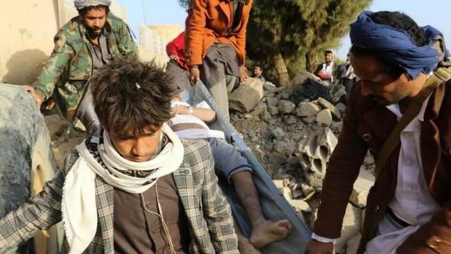 77死，146伤！多国联军炸了也门一所监狱