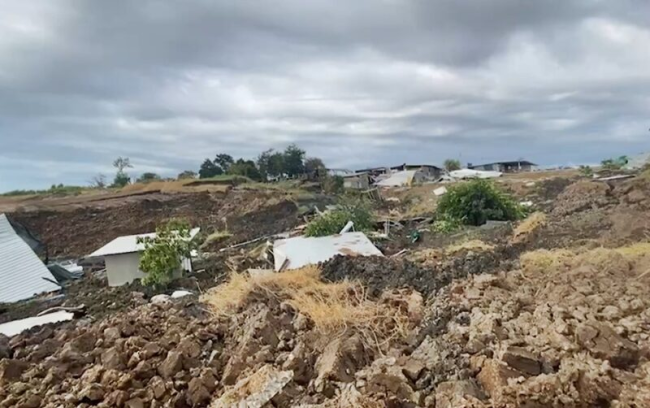 泰国地面塌陷30多座房屋损毁