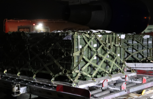 美國90噸軍援運抵烏克蘭 德國不送武器送醫院