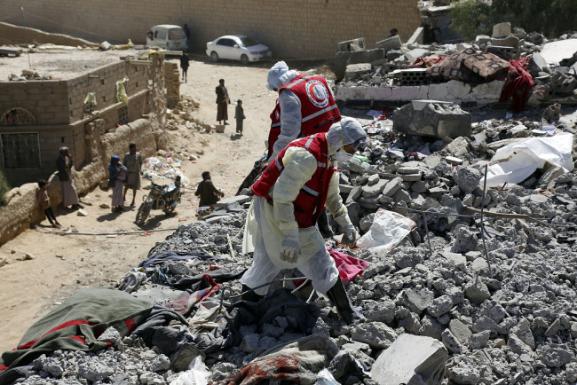 《永久免费计划软件官方下载_也门萨达省一监狱遭空袭 死亡人数上升至87人》