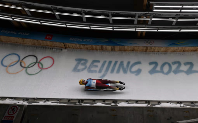 德国名将女子雪橇摘金 中国小将王沛宣列第29