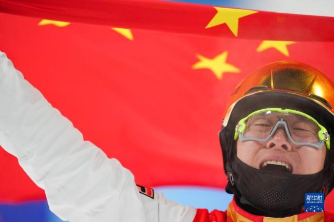 中国自由式滑雪空中技巧队终上世界之巅