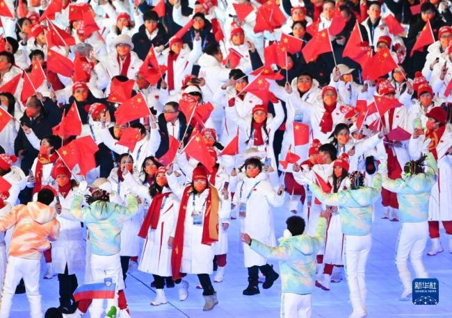 北京冬奥会以中国式浪漫道别 50秒见证中国队15块奖牌