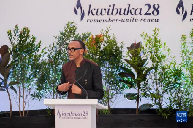 卢旺达举行活动纪念大屠杀28周年