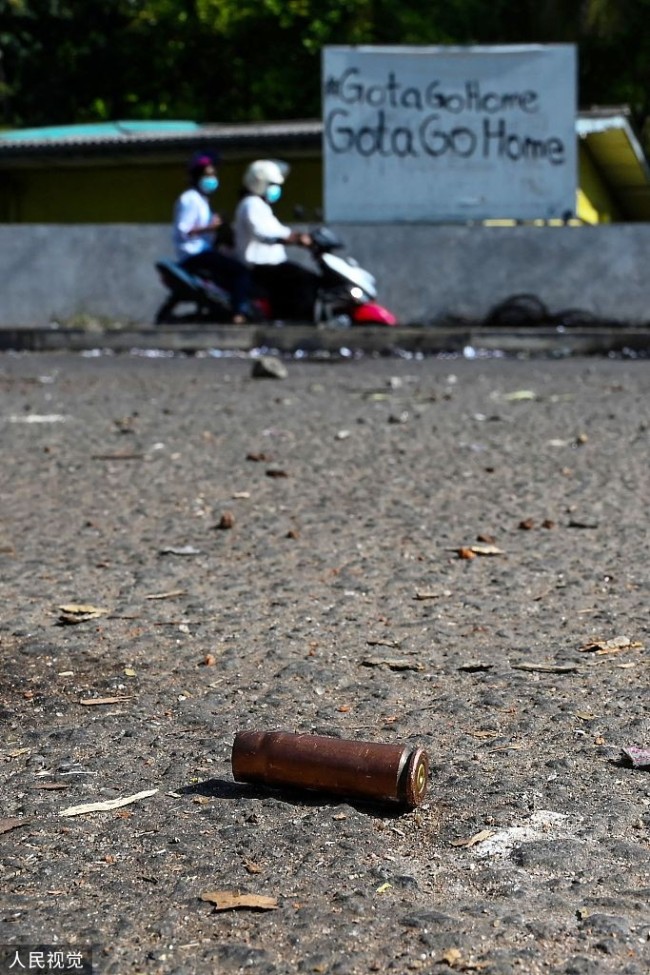 斯里兰卡**活动现死亡案 一抗议者疑遭警方枪击