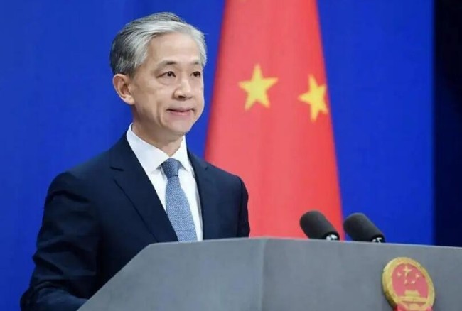 晚报|北京新增本土感染者56例、英外相妄称北约应"保护"台湾