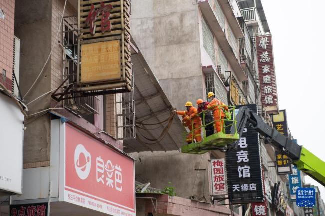 湖南长沙居民自建房倒塌事故救援直击