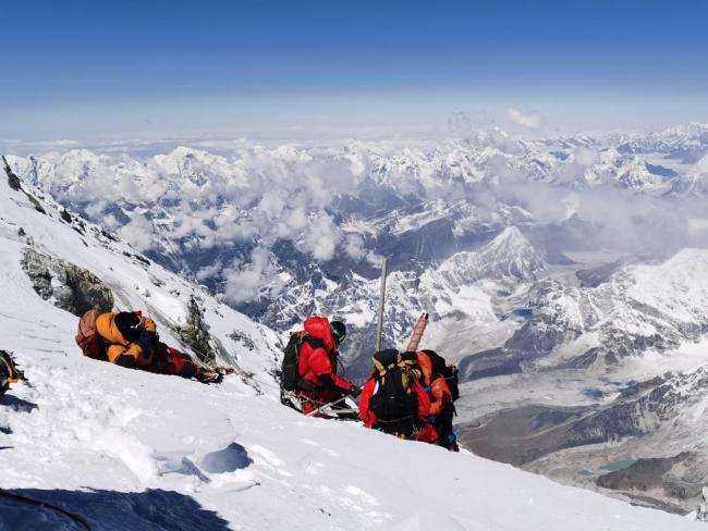中国科考队员成功登顶珠峰 珠峰科考创多项新纪录