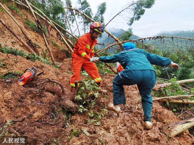 广西北流发生泥石流灾害致7人死亡1人失联