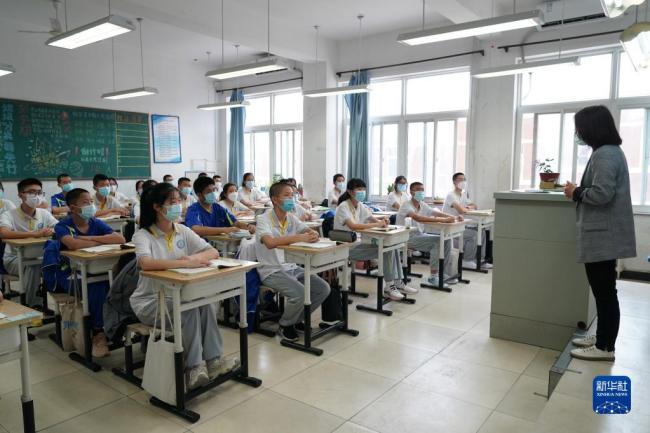 北京：非涉疫初三年级学生返校