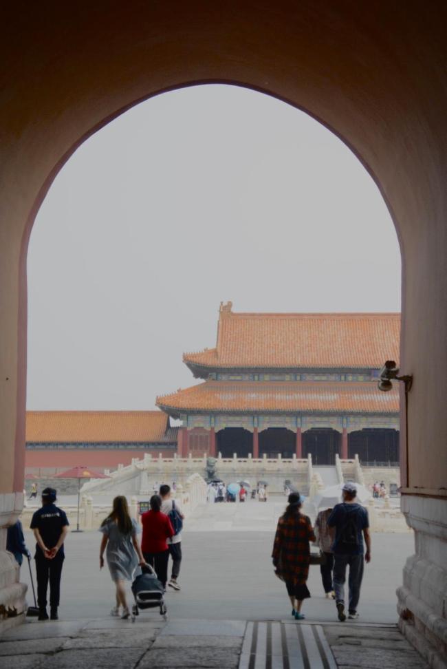 北京故宫博物院客流逐日增加