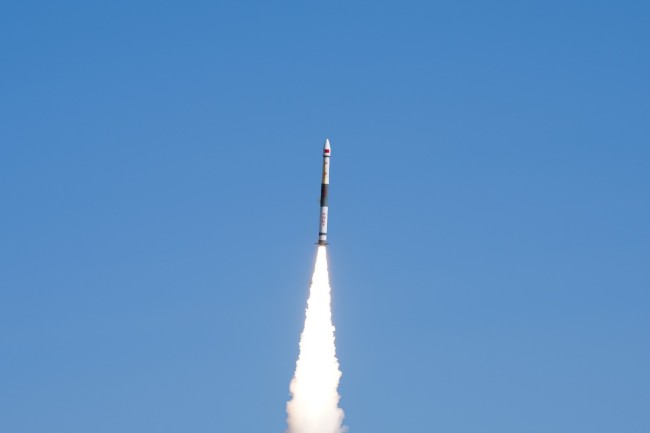 我国成功发射微厘空间S3/S4试验卫星