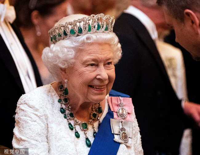 当地时间2019年12月11日，英国伦敦，皇室成员出席外交使团晚宴。