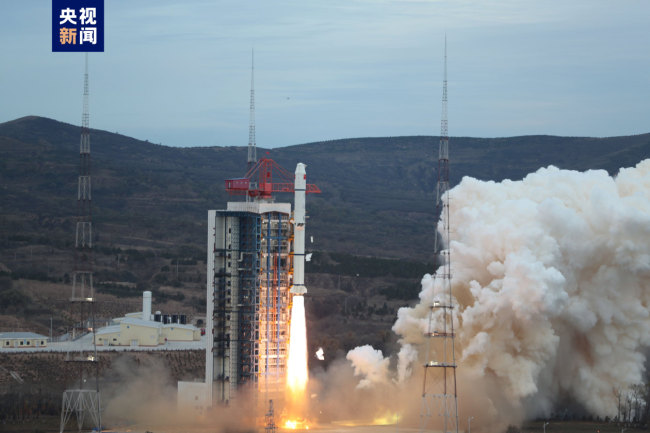 长二丙成功发射环境减灾二号05卫星