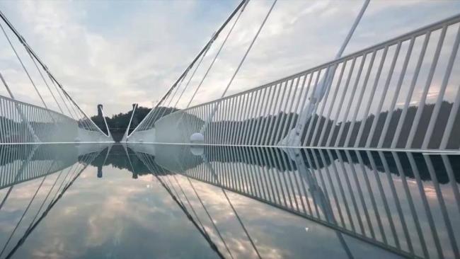 新时代之桥｜剔透·张家界大峡谷玻璃桥
