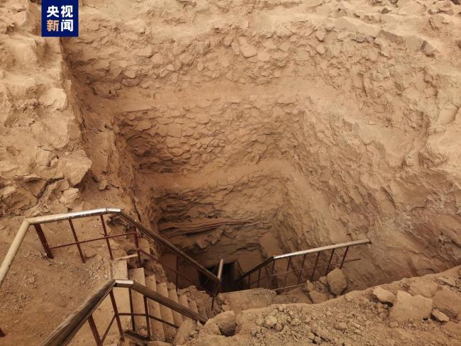 青海都兰热水墓群2007QM1墓园清理发掘工作完成