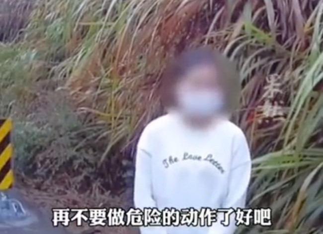 00后妻子嫌丈夫吃独食欲跳车轻生：他吃早餐不给我买