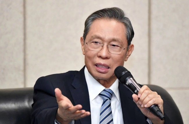 钟南山:绝大多数人5~7天好转 3天后症状仍严重要去医院