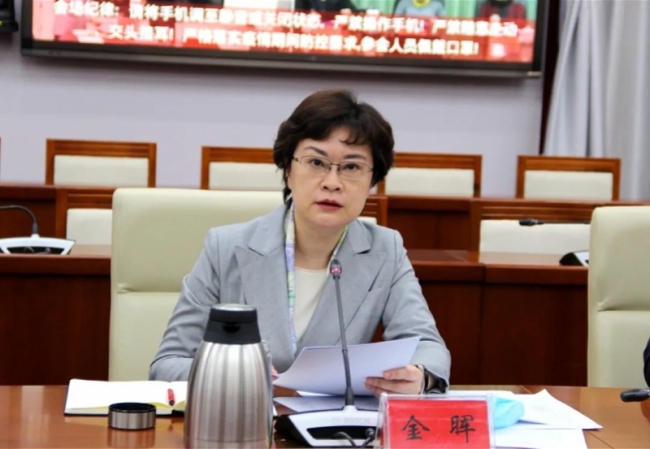 7名新任女副省长亮相,巾帼不让须眉，有无党派人士、博士等